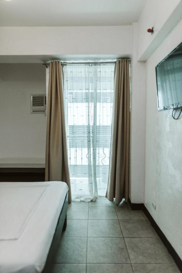 San Agustin Residences Makati City Exterior foto